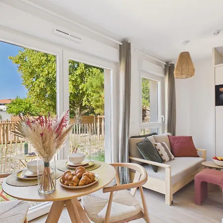 Apartment Lance's Right - Pour 3 - Piscine *