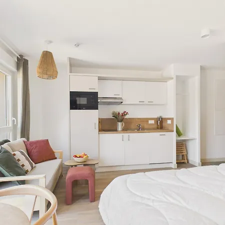 Lance's Right - Pour 3 - Piscine Apartamento